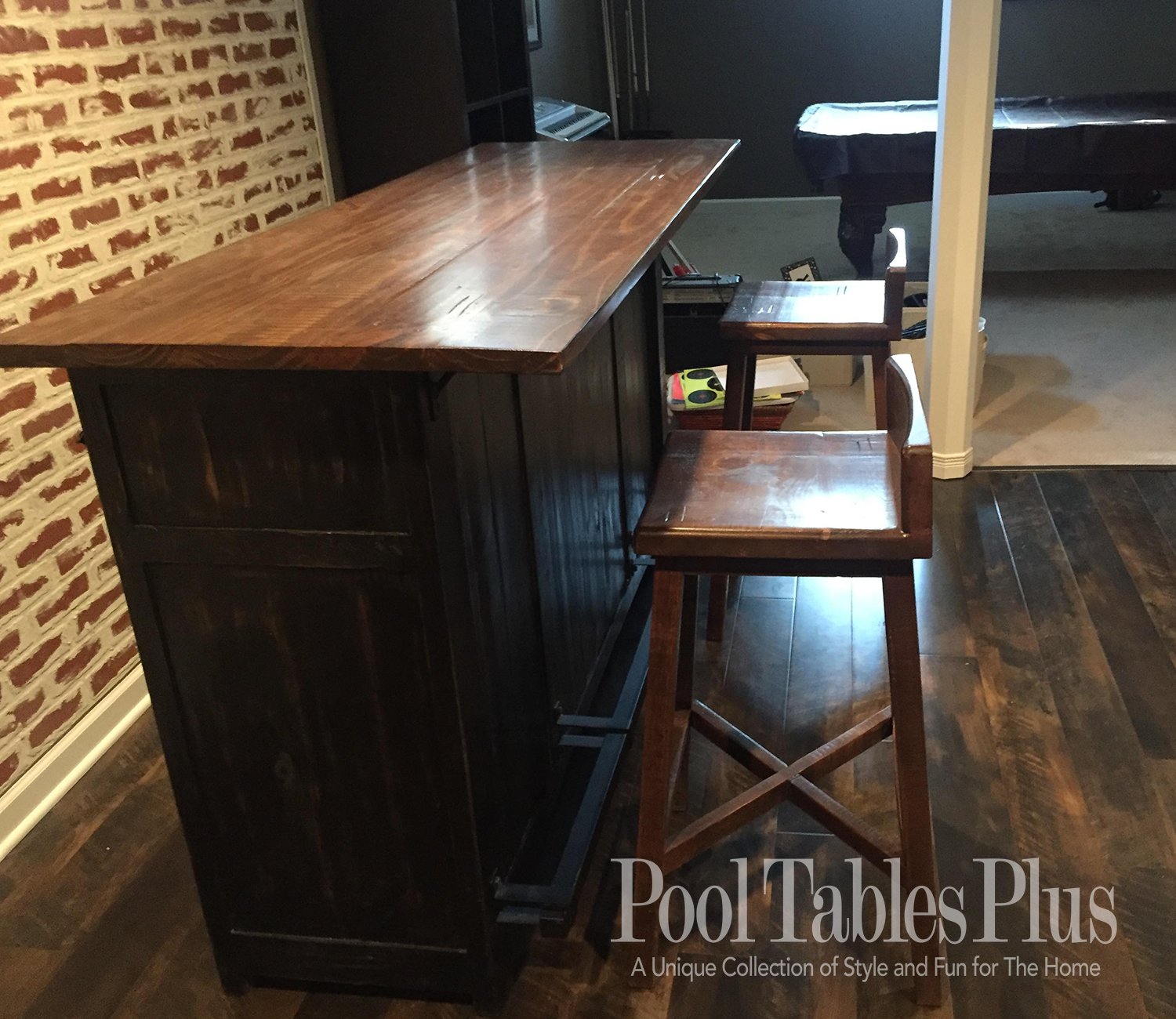 Pueblo Black Home Bar